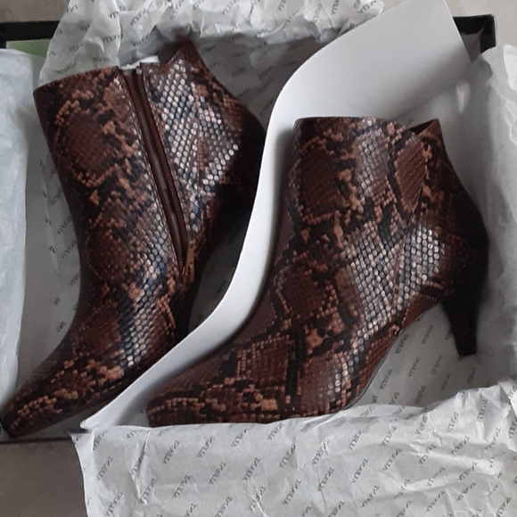 Alfani booties - Picture 5 of 6